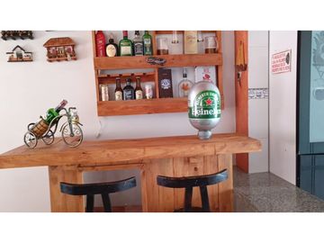 VENTA ESPECTACULA CASA CAMPESTRE VA CARMEN DE APICALA TOLIMA
