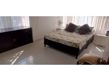 VENTA ESPECTACULA CASA CAMPESTRE VA CARMEN DE APICALA TOLIMA