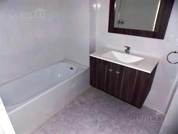 Semipiso a Estrenar 4 ambientes 110m2 balcon aterrazado - Flores