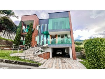 Se Vende Casa Campestre en Villas de la Merced, Dosquebradas