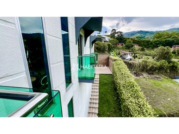 Se Vende Casa Campestre en Villas de la Merced, Dosquebradas