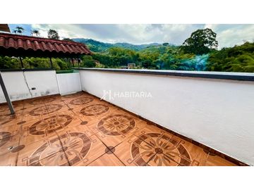 Se Vende Casa Campestre en Villas de la Merced, Dosquebradas