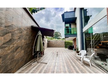 Se Vende Casa Campestre en Villas de la Merced, Dosquebradas
