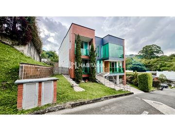 Se Vende Casa Campestre en Villas de la Merced, Dosquebradas