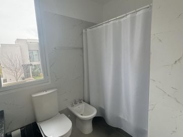 Alquiler - Casa en Barrio Privado San Pablo - Pilar - Con Muebles