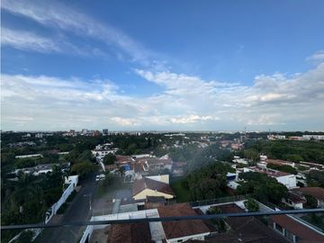 APARTAMENTO CON VISTA A LA CIUDAD