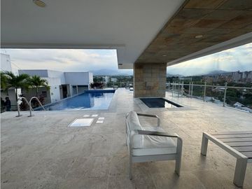 APARTAMENTO CON VISTA A LA CIUDAD