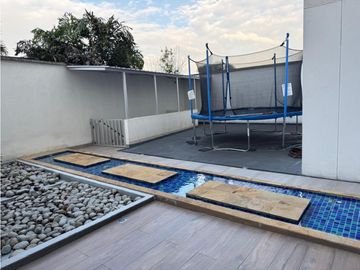 APARTAMENTO CON VISTA A LA CIUDAD