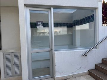 APARTAMENTO CON VISTA A LA CIUDAD