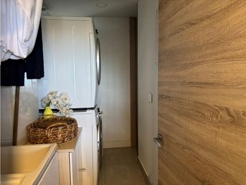 APARTAMENTO CON VISTA A LA CIUDAD