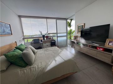 APARTAMENTO CON VISTA A LA CIUDAD