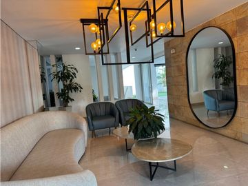 APARTAMENTO CON VISTA A LA CIUDAD