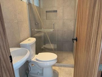 Casa en venta en Fracc. Privado en Coatepec con los acabados más premium