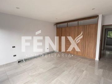 Casa en venta en Fracc. Privado en Coatepec con los acabados más premium
