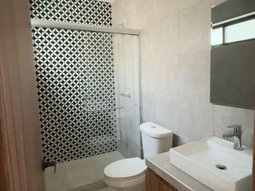 Casa en venta en Fracc. Privado en Coatepec con los acabados más premium