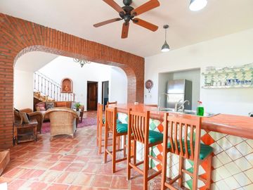 Casa Leon en Venta Ubicada a Unos Pasos de La Playa en Punta de Mita