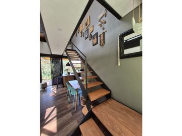 Venta de Hermosa Casa en Alto del Escobero Unidad Cerrada