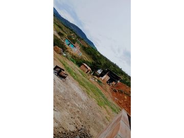 Venta Casa Campestre Amoblada, Parcelación San Luis Yarumal Antioquia