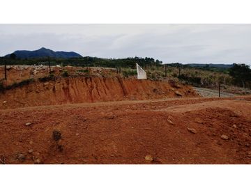 Venta Casa Campestre Amoblada, Parcelación San Luis Yarumal Antioquia