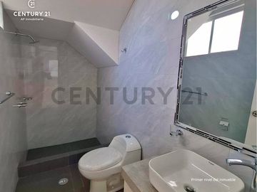 VENTA DE CASA ESTRENO EN RESIDENCIAL - TACNA