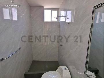 VENTA DE CASA ESTRENO EN RESIDENCIAL - TACNA