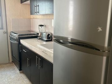Linda casa en renta, una sola planta, Fracc las américas