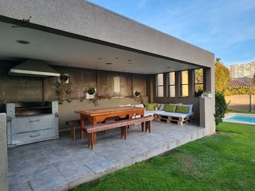 Gran Casa de Lujo en Bosques  de Montemar, Concón