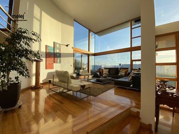 Gran Casa de Lujo en Bosques  de Montemar, Concón
