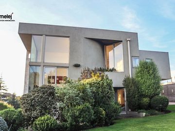 Gran Casa de Lujo en Bosques  de Montemar, Concón