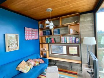 Venta Casa Moderna en condominio, Mantagua