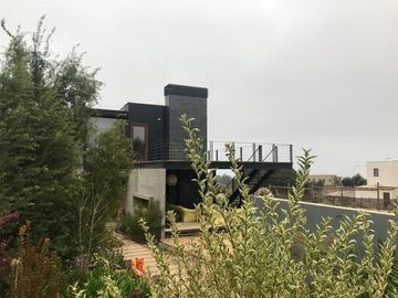 Venta Casa Moderna en condominio, Mantagua