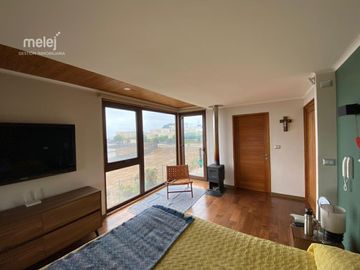 Venta Casa Moderna en condominio, Mantagua