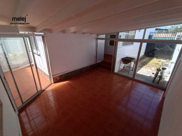 Venta  cómoda casa en el centro Quilpué