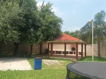 Quinta en Venta en Bosques de la Silla, Juárez, N.L.