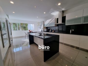 DE LUJO DEPARTAMENTO EN VENTA EN ZONA SAN GABRIEL SAN ISIDRO A PASOS DASSO
