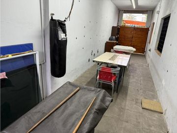 Casa 3 Ambientes con cochera pasante