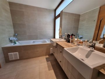 Casa en Venta en Alvaro Casanova