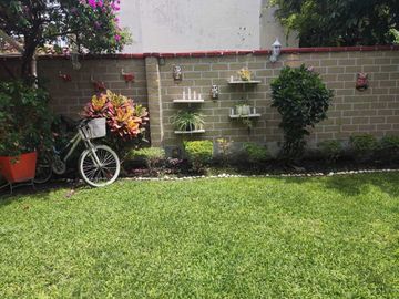 Casa en condominio con alberca, de 3 recamaras.
