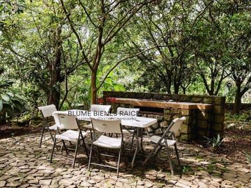 Venta casa de campo en Malinalco, con alberca y gran jardín!!!