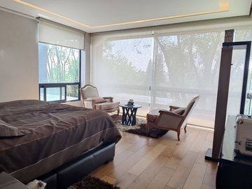 ESPECTACULAR CASA EN CERRADA A LA VENTA BOSQUES DE LAS LOMAS (V)