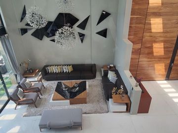 ESPECTACULAR CASA EN CERRADA A LA VENTA BOSQUES DE LAS LOMAS (V)
