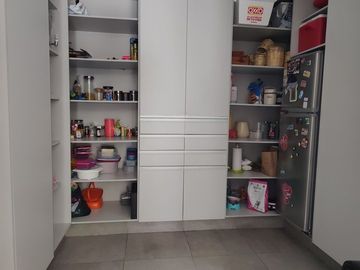 ESPECTACULAR CASA EN CERRADA A LA VENTA BOSQUES DE LAS LOMAS (V)