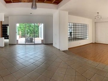 CASA EN VENTA EN VISTA REAL CORREGIDORA