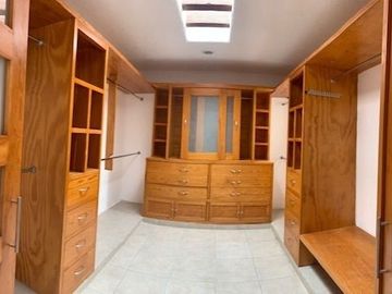 CASA EN VENTA EN VISTA REAL CORREGIDORA