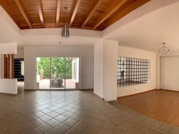 CASA EN VENTA EN VISTA REAL CORREGIDORA
