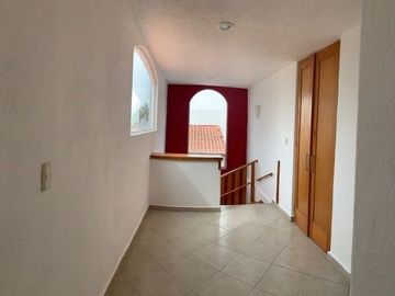 CASA EN VENTA EN VISTA REAL CORREGIDORA