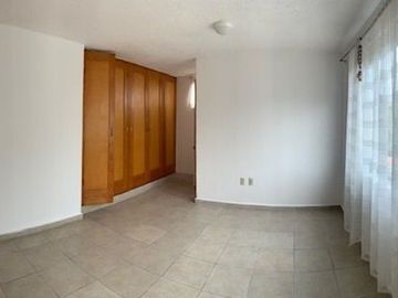 CASA EN VENTA EN VISTA REAL CORREGIDORA