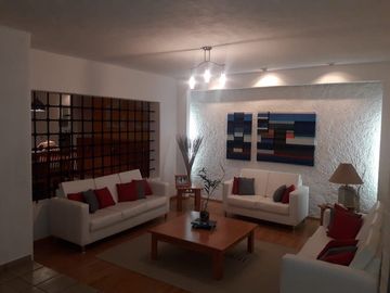 CASA EN VENTA EN VISTA REAL CORREGIDORA