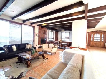 Casa en venta en Cuchilla de Padierna