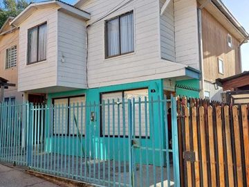 VENDO CASA EN LOTA ALTO , SECTOR PUESTA DEL SOL